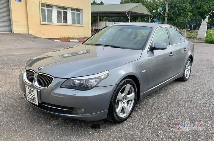 BMW biển Hà Nội tứ quý 9 đi 12 năm rao bán 720 triệu đồng - 2