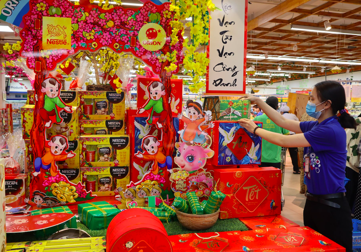 Ngỡ ngàng với mẹo mua sắm trực tiếp hoàn hảo trước thềm Tết Nguyên đán - 1