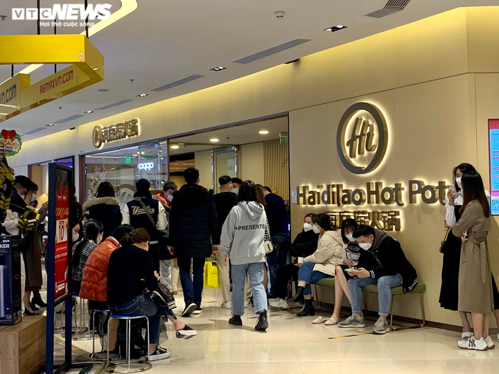 Trực tiếp: Lễ đón năm mới 2022 trên cả nước - 53