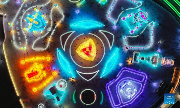 Lạc lối ở ‘thế giới băng’ có thật, đêm về nhìn cứ ngỡ như đang trên ‘tiên cảnh’ - 6