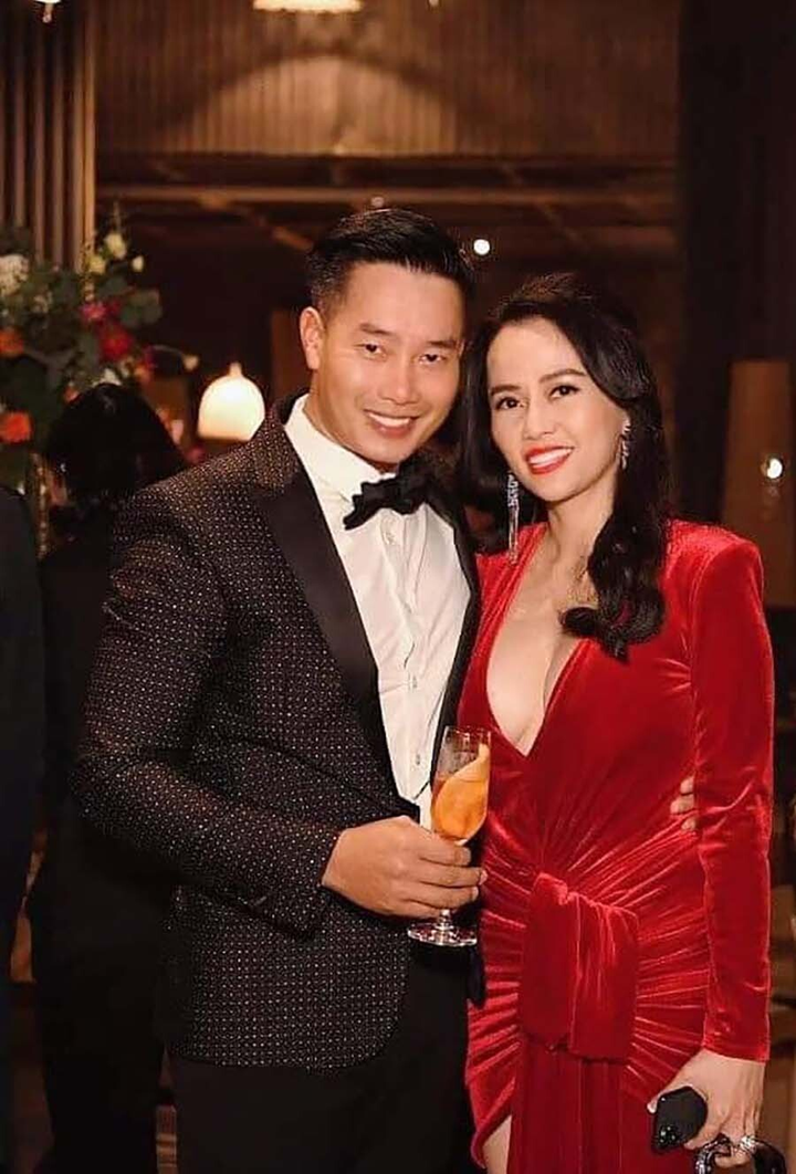 Hôn nhân viên mãn của MC Hoa Thanh Tùng - 4