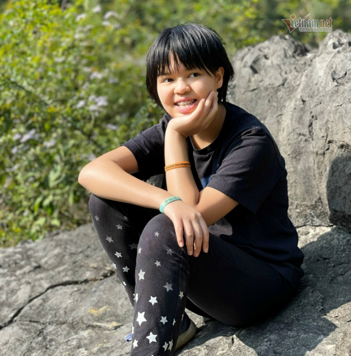 Nữ sinh 12 tuổi đạt 8.5 IELTS ngay lần thi đầu tiên - 1