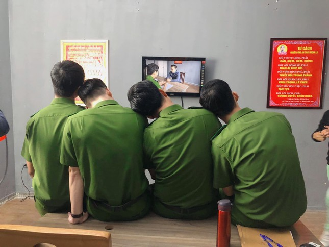 Bao giờ phim ‘Phố trong làng’ được phát sóng trở lại? - 2