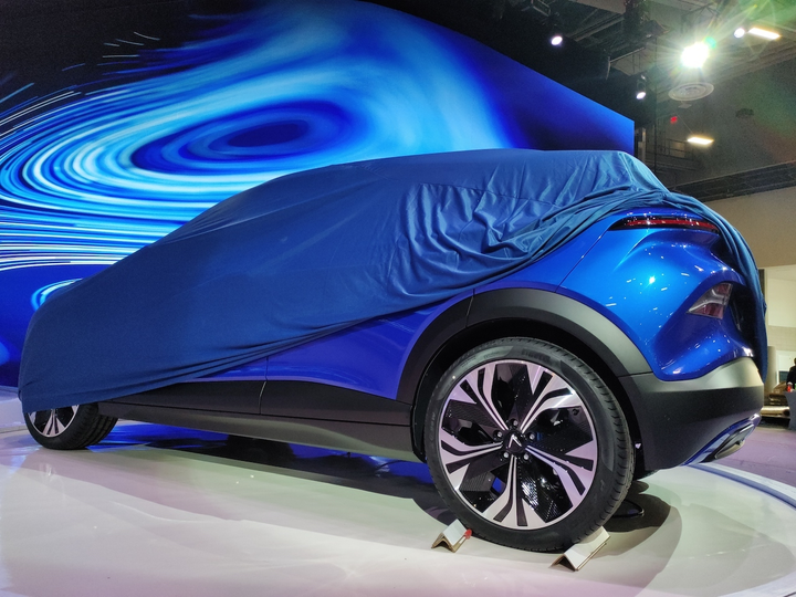 CES 2022 tràn ngập hình ảnh của hãng xe đến từ Việt Nam - VinFast - 8