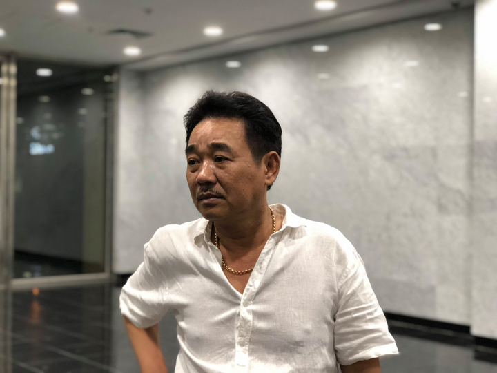 Cuộc sống độc thân vui vẻ của diễn viên Quốc Khánh ở tuổi 60 - 8