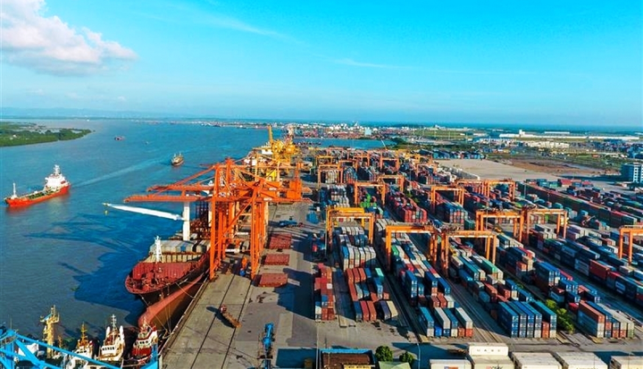 Chuyên gia: Bức tranh kinh tế Việt Nam 2022 sẽ đổi màu - 2