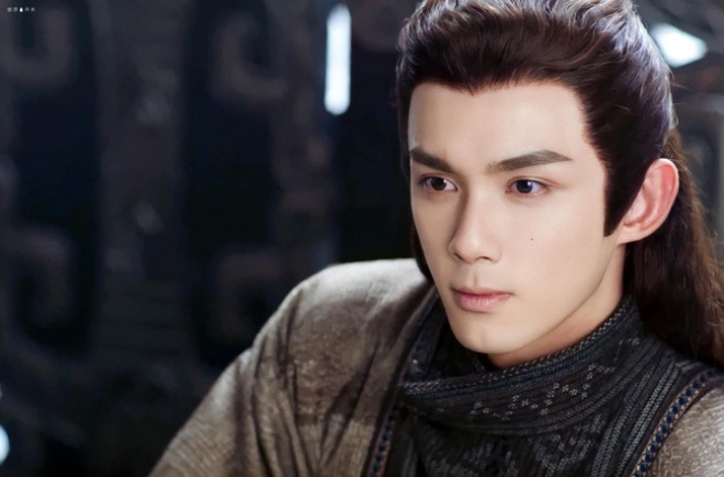 Na Tra đẹp trai nhất màn ảnh trở thành soái ca cao 1m82, cơ bụng 6 múi