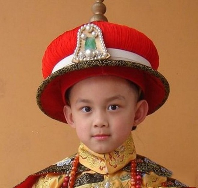 Na Tra đẹp trai nhất màn ảnh trở thành soái ca cao 1m82, cơ bụng 6 múi