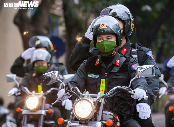 Không để người dân không được về quê ăn Tết vì thiếu phương tiện - 10