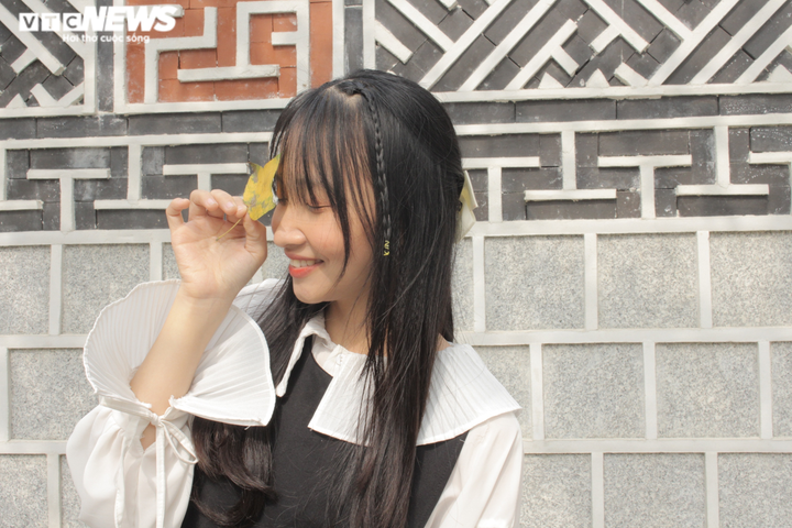 Sự thật con đường phong lá đỏ đẹp như Hàn Quốc ở Hà Nội - 9