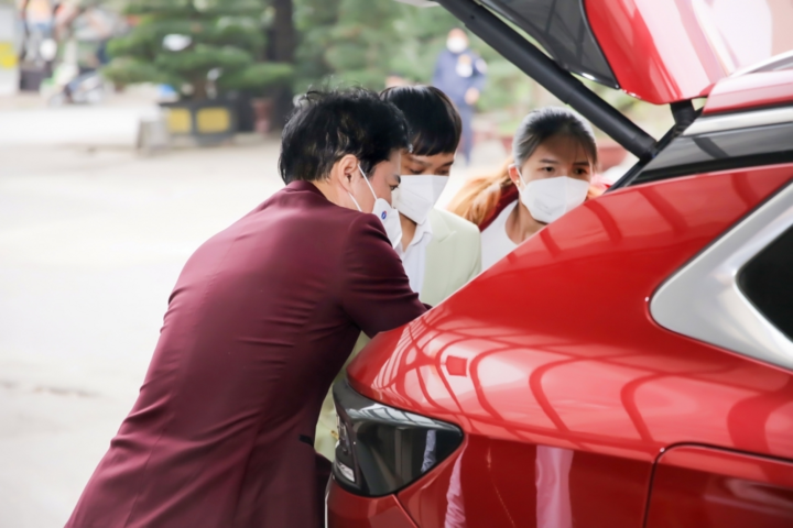 Hồ Văn Cường tái xuất: Được Ngọc Sơn dìu dắt, không quên chữ hiếu với mẹ nuôi - 4