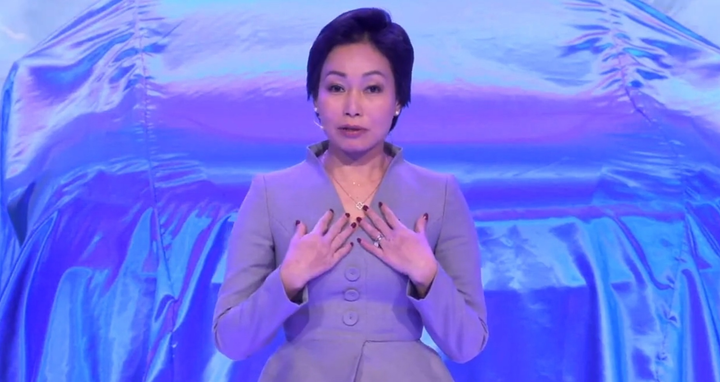 VinFast ra mắt 5 mẫu xe điện tại Triển lãm CES 2022 ở Las Vegas, Mỹ - 5