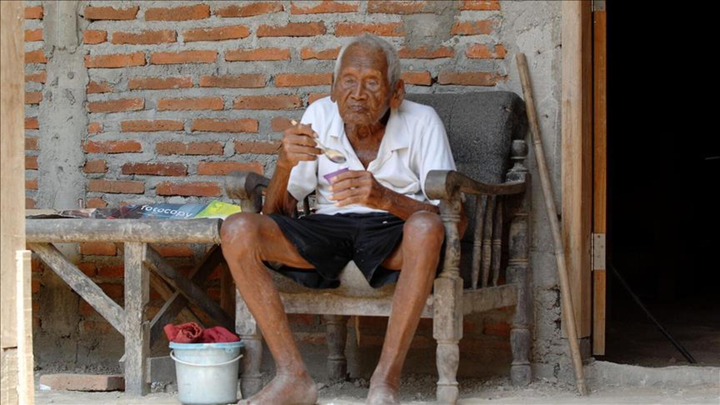 Chân dung 7 cụ già sống thọ nhất thế giới, có người tuổi xấp xỉ tận 160 - 2