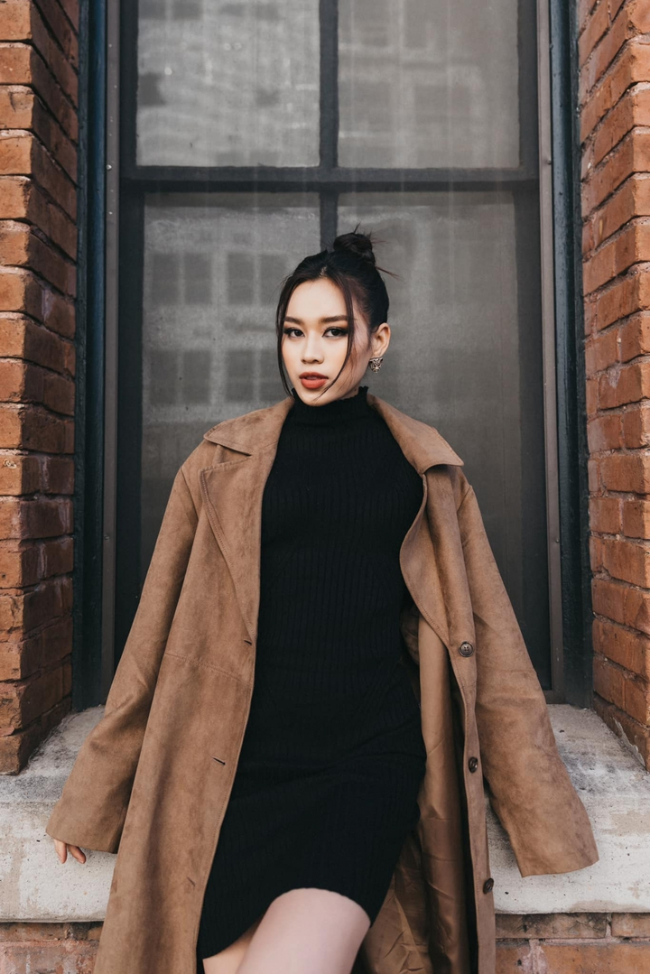 Hoa hậu Đỗ Thị Hà tái xuất rạng rỡ sau khi âm tính với SARS-CoV-2 - 8