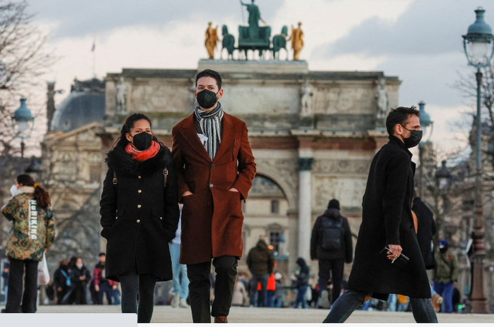 Pháp bùng nổ ca COVID-19, Australia ghi nhận kỷ lục chưa từng có về dịch - 1