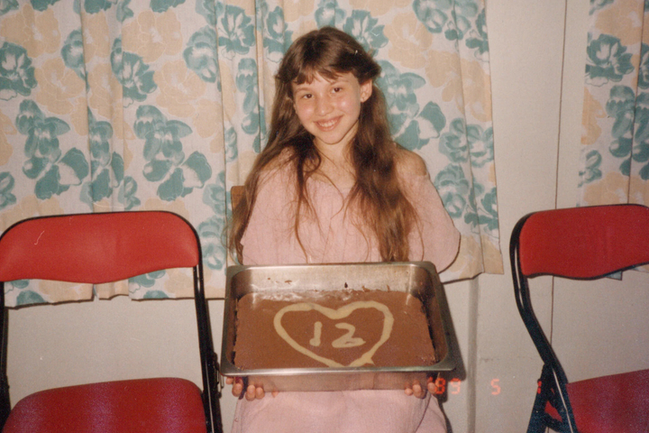 Cuộc sống địa ngục của bé gái lớn lên trong giáo phái tình dục quái dị - 4