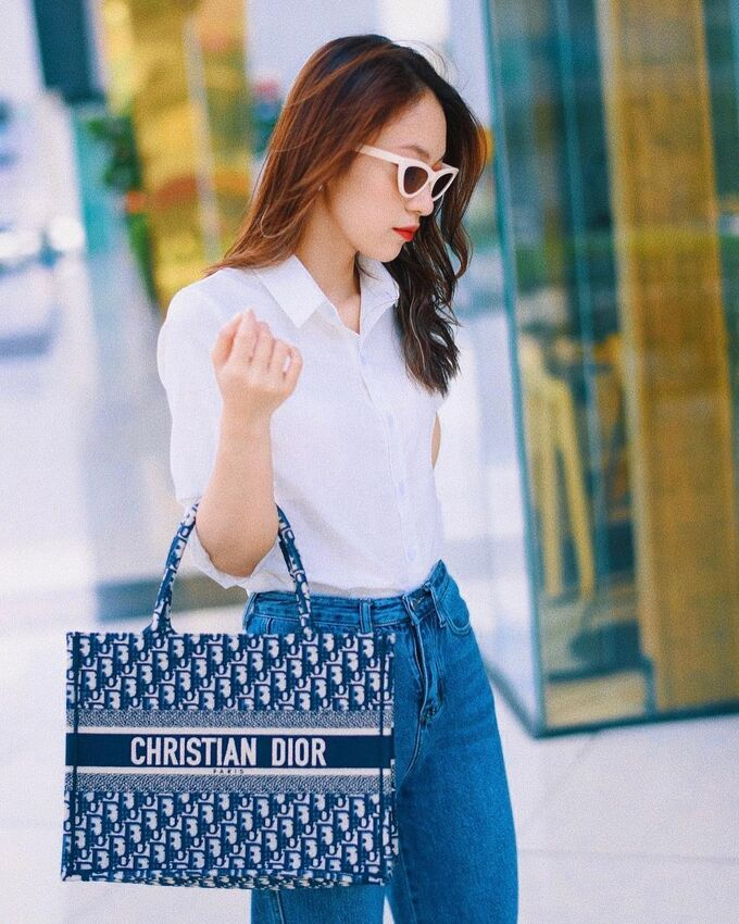 MC Khánh Vy 'Đường lên đỉnh Olympia' giàu cỡ nào? - 5