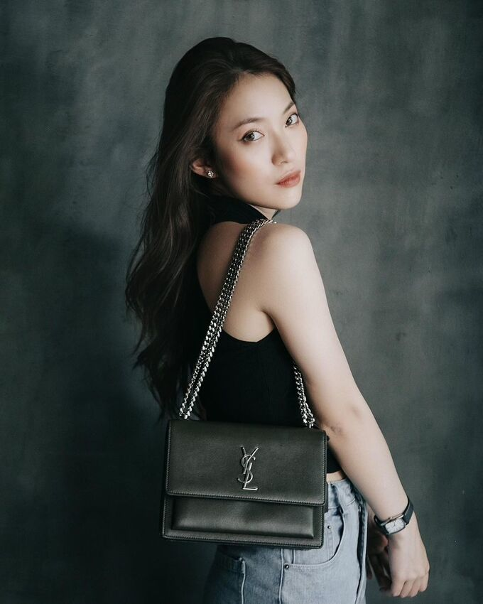 MC Khánh Vy 'Đường lên đỉnh Olympia' giàu cỡ nào? - 10