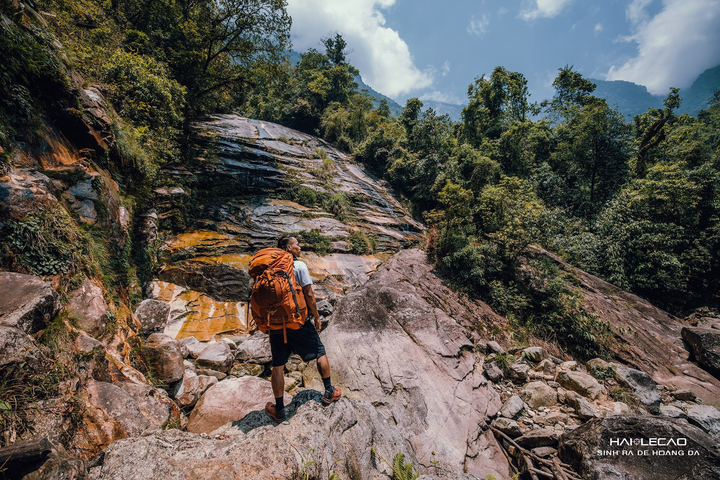 Nam Kang Ho Tao - ngọn núi có tên lạ, hiểm trở nhưng hấp dẫn bậc nhất Tây Bắc - 3