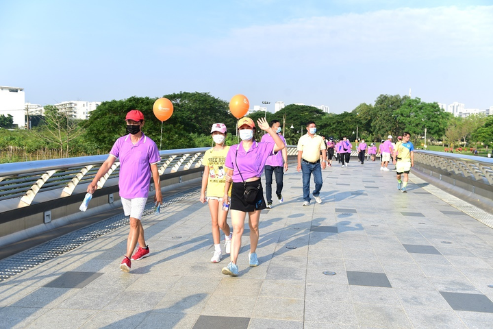 Phú Mỹ Hưng tổ chức đi bộ từ thiện: Thêm 3,4 tỷ đồng ủng hộ người nghèo - 2