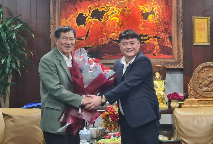 Tướng Phạm Tuân ủng hộ dự án bay vào vũ trụ của bầu Thụy - 1