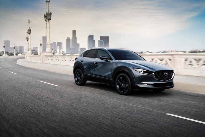 Mazda CX-30 thêm phiên bản mới đón 2022 - 3