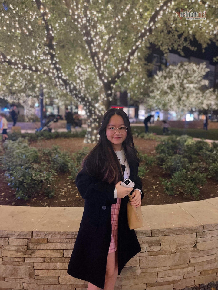 Du học sinh Việt: 'Mang tiền về cho mẹ là mong ước của em' - 1