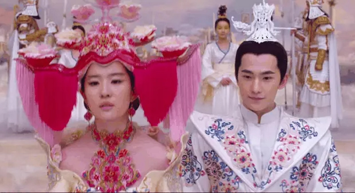 Loạt mỹ nhân Hoa ngữ trở nên xấu thê thảm khi hóa trang - 3