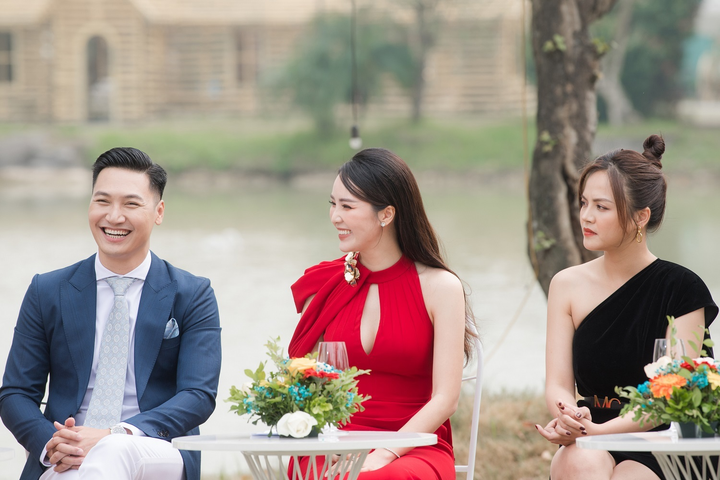 Thụy Vân tươi rói khoe sắc cùng dàn sao phim truyền hình Việt - 6