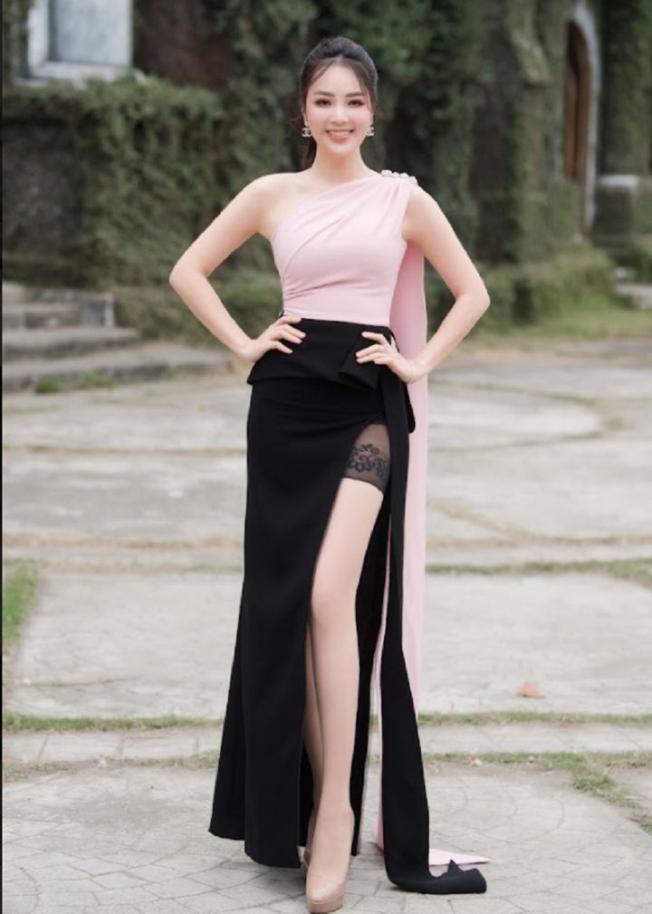 Thụy Vân tươi rói khoe sắc cùng dàn sao phim truyền hình Việt - 9