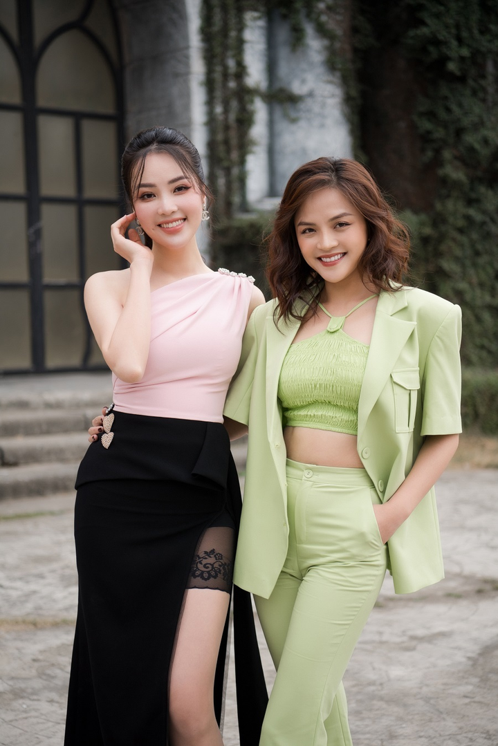 Thụy Vân tươi rói khoe sắc cùng dàn sao phim truyền hình Việt - 12