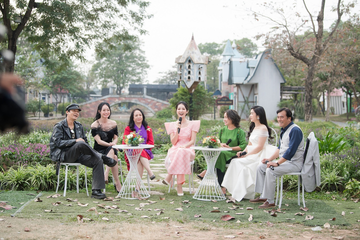 Thụy Vân tươi rói khoe sắc cùng dàn sao phim truyền hình Việt - 3