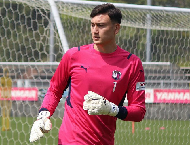 Văn Lâm được Cerezo Osaka gia hạn hợp đồng - 1