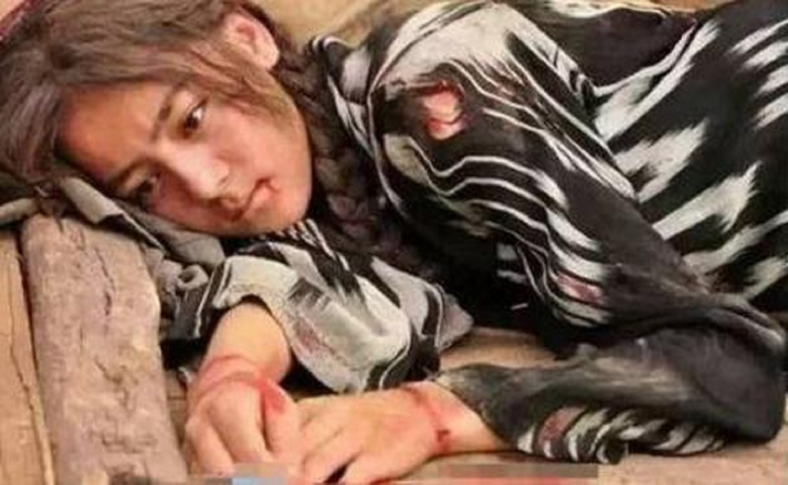 Loạt sao Hoa ngữ dù đóng ăn mày vẫn đẹp, khí chất ngời ngời - 2