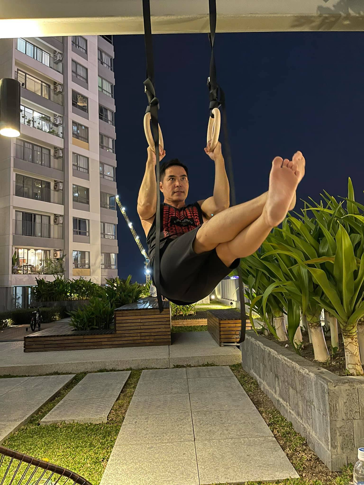 Diễn viên Trung Dũng U50 sống một mình bình yên bên chú mèo nhỏ - 15