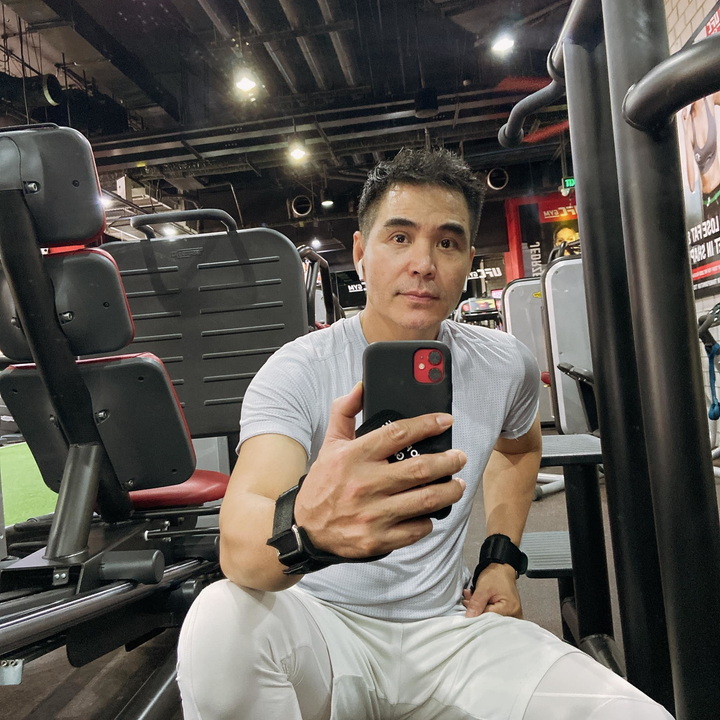 Diễn viên Trung Dũng U50 sống một mình bình yên bên chú mèo nhỏ - 14