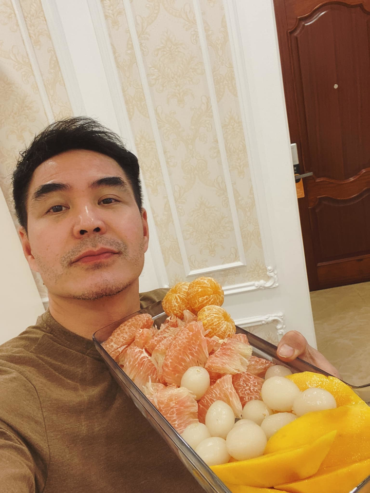 Diễn viên Trung Dũng U50 sống một mình bình yên bên chú mèo nhỏ - 10