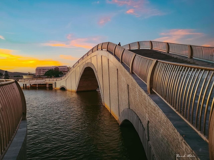 Vùng đất ‘hoa vàng cỏ xanh’ Phú Yên cũng có góc sống ảo chất như Tây ít ai biết - 3