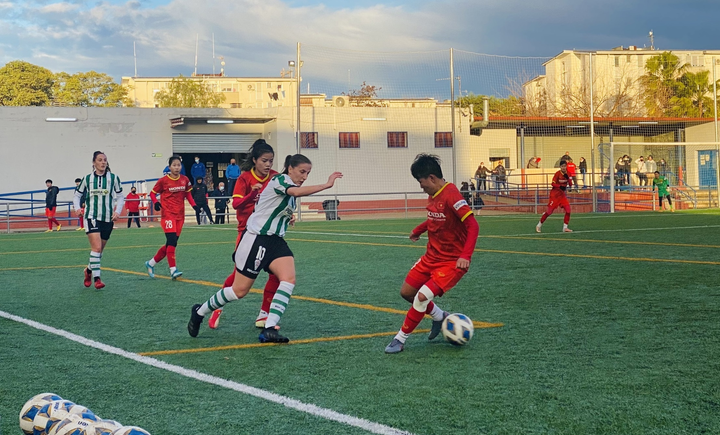 Tuyển nữ Việt Nam có 9 ca mắc COVID-19 - 1