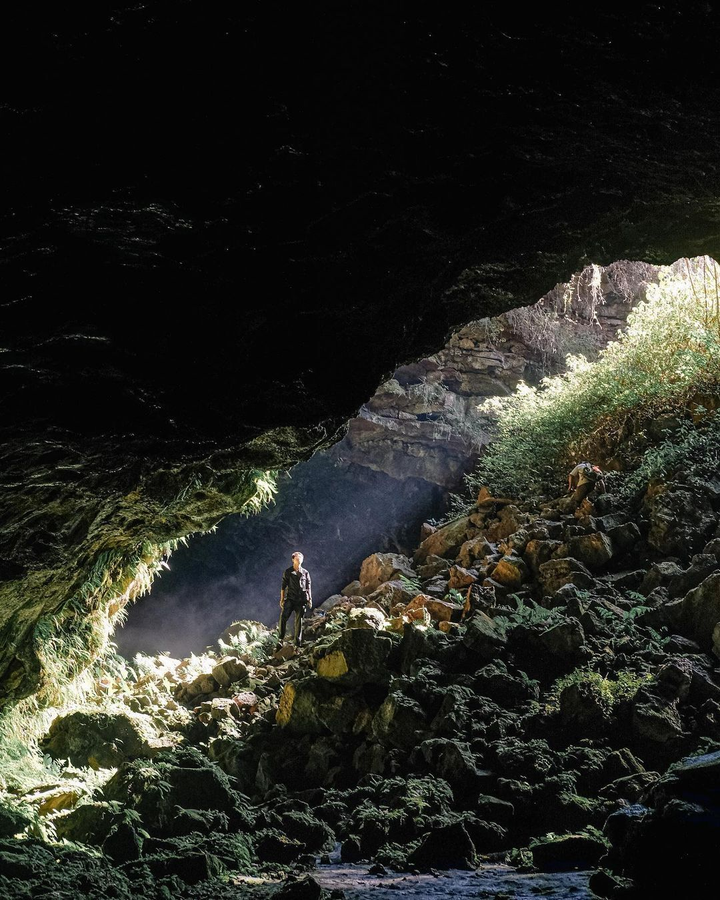 Cảnh đẹp hoang dại bên trong hang núi lửa dài nhất Đông Nam Á nằm tại Việt Nam - 10