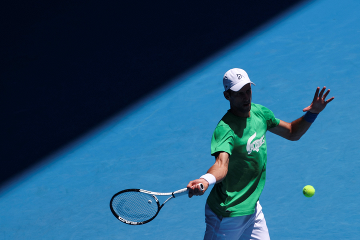 Di sản vĩ đại của Djokovic bị nhem nhuốc - 2