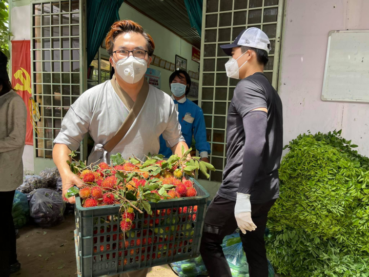 Vì sao MC Đại Nghĩa tuổi 44 vẫn chưa chịu lấy vợ? - 11