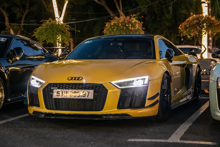 Nhiều siêu xe tham dự hành trình đầu tiên của năm 2022 - 17