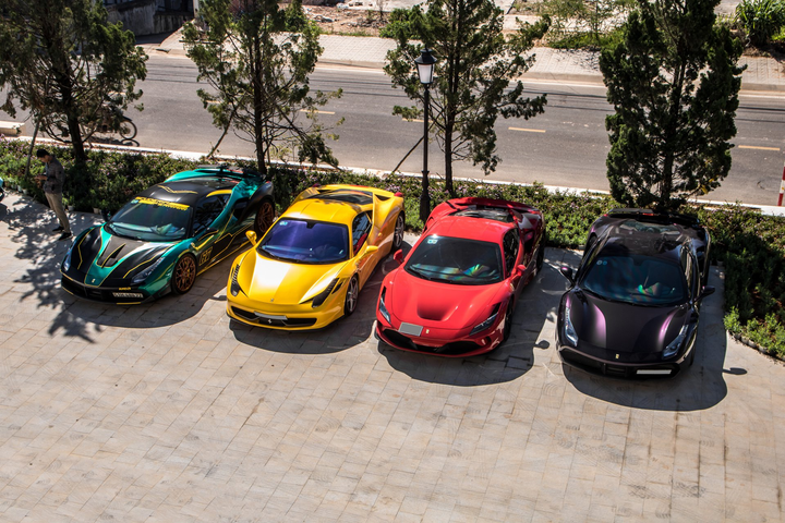 Nhiều siêu xe tham dự hành trình đầu tiên của năm 2022 - 6