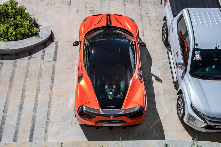 Nhiều siêu xe tham dự hành trình đầu tiên của năm 2022 - 10