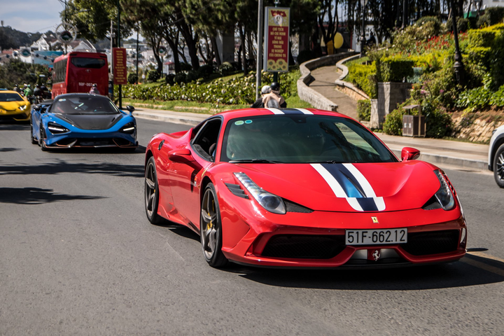 Nhiều siêu xe tham dự hành trình đầu tiên của năm 2022 - 32