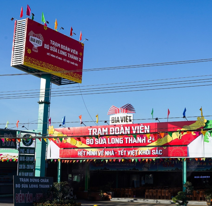 Bia Việt đồng hành cùng người Việt về nhà ăn tết - 1