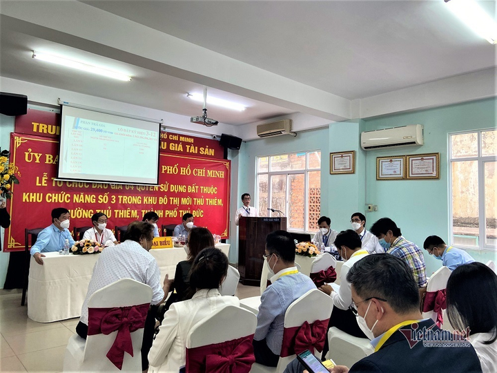 Chưa ngân hàng nào cho doanh nghiệp đấu giá đất Thủ Thiêm vay tiền - 1