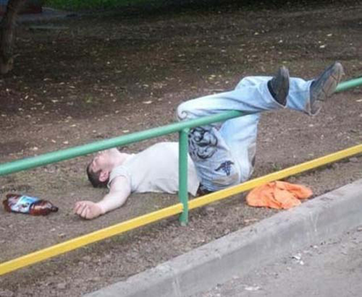 Giật mình với cảnh hậu ăn nhậu của 'chúa tể say xỉn', tỉnh dậy chỉ muốn độn thổ - 9