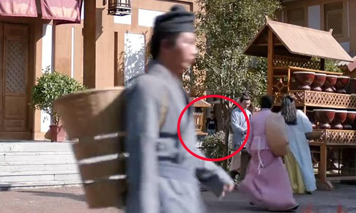 Phong khởi Lạc Dương có lỗi hậu kỳ ảnh 5 'Soi' hàng loạt lỗi hài hước trong phim cổ trang Trung Quốc - 5